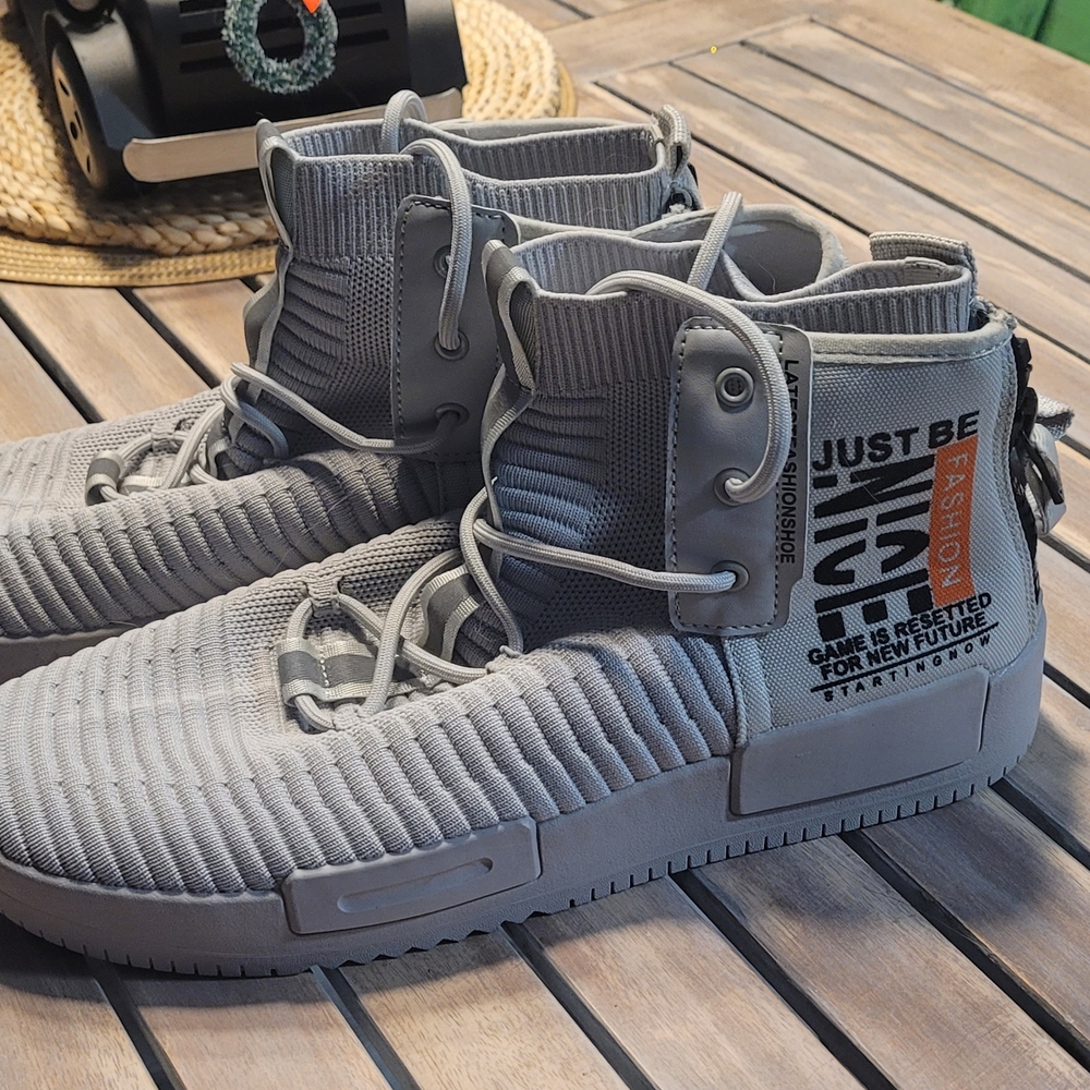 Gray High-Top Athletic Shoes